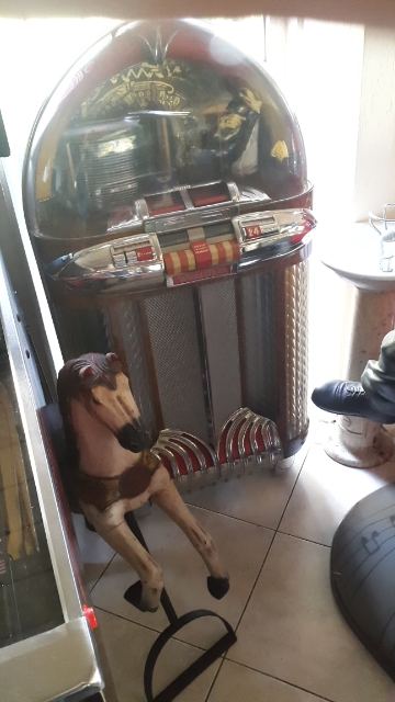 wurlitzer 1100 jukebox amerikana