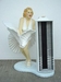 Marilyn Monroe met cd rack model 1929 